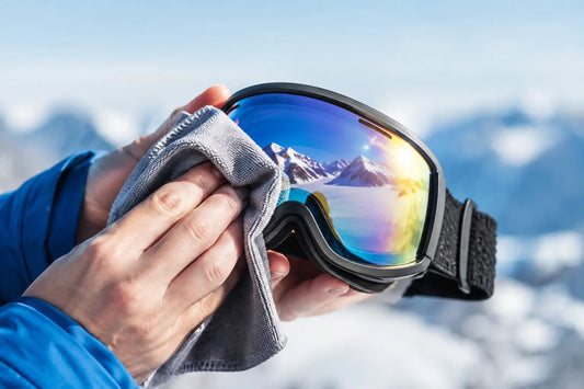 Goggle Lens Cleaning Without Ruining Your View